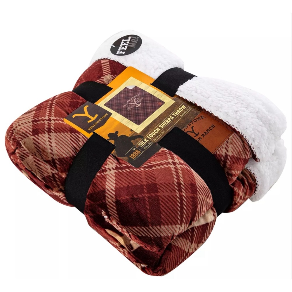 ❗️FINAL❗️ 🆕 YELLOWSTONE Silk Touch Sherpa Reverse Throw